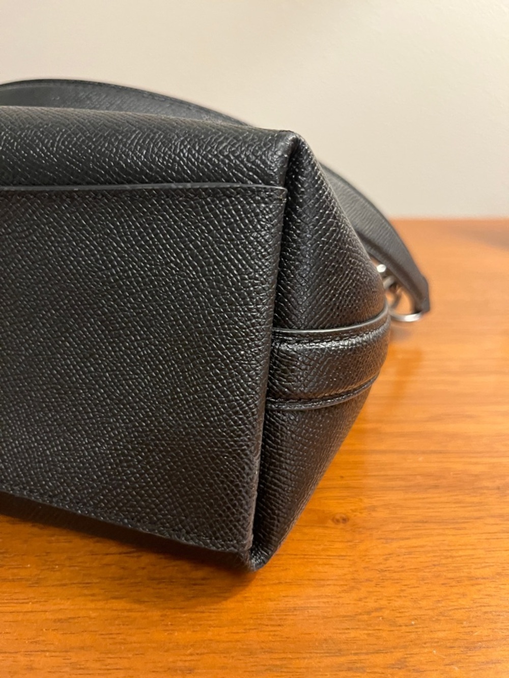 EUC Coach Lewis Black Leather Shoulder Bag with Silver Hardware - Picture 10 of 13